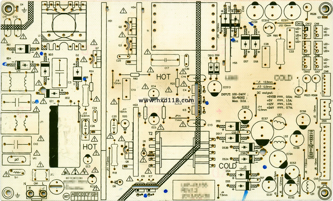 集成式直流穩(wěn)壓電源板線路板抄板圖1